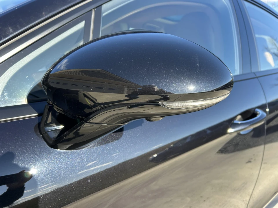 2018 Porsche 971 Panamera - Image 21 of 31