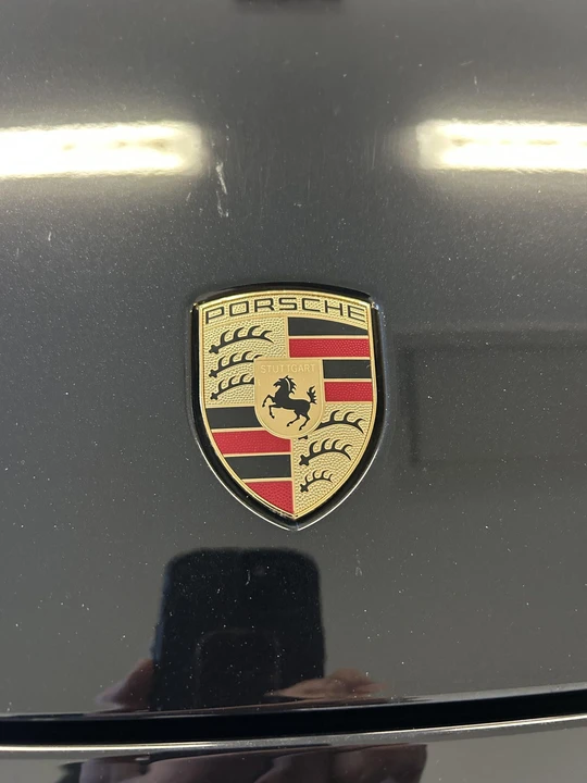 2018 Porsche 971 Panamera - Image 28 of 31