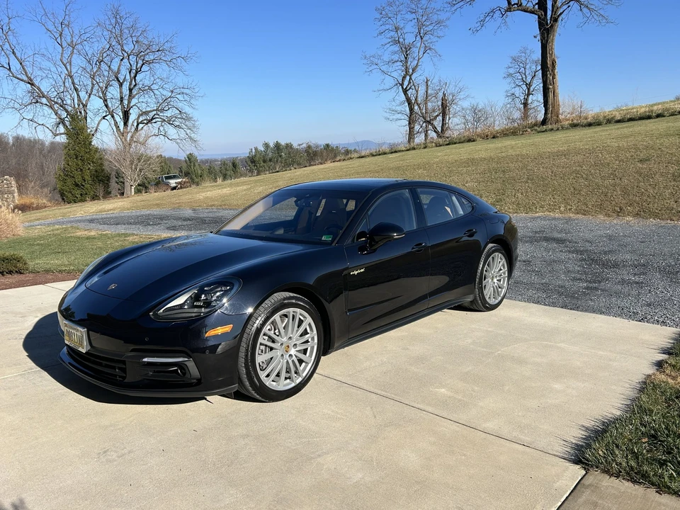 2018 Porsche 971 Panamera - Image 4 of 31