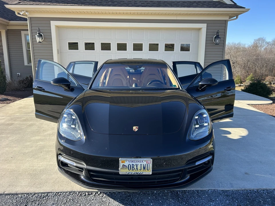 2018 Porsche 971 Panamera - Image 8 of 31