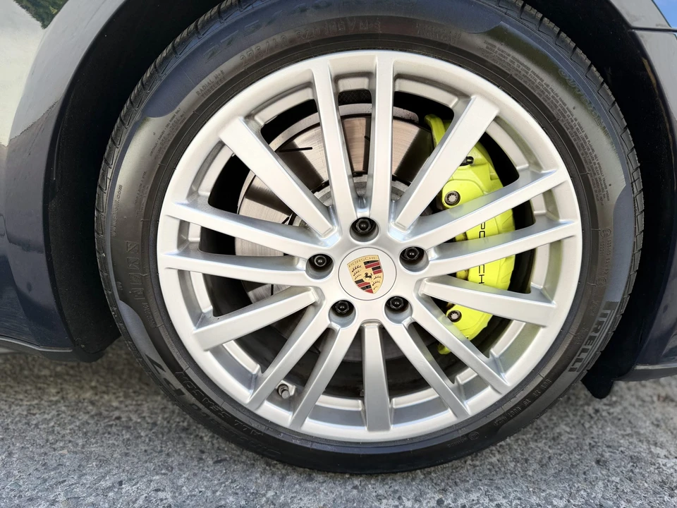2018 Porsche 971 Panamera - Image 28 of 31