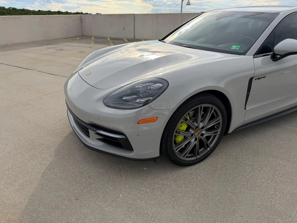 2018 Porsche 971 Panamera - Image 21 of 31