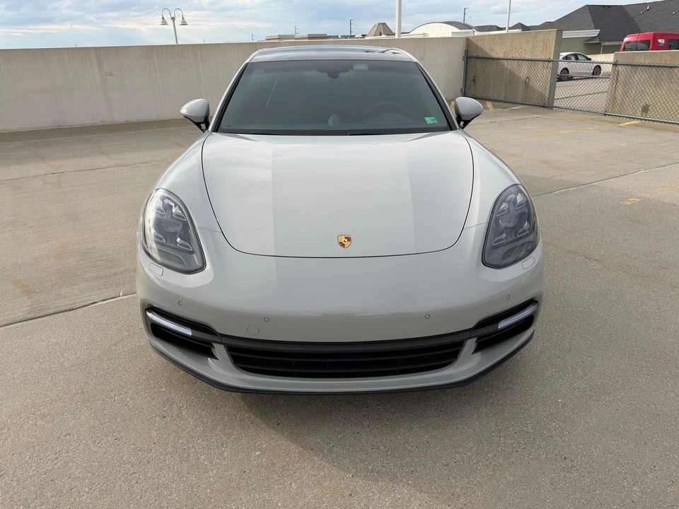 2018 Porsche 971 Panamera - Image 6 of 31