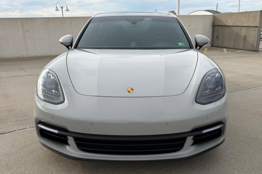 2018 Porsche 971 Panamera - Image 2 of 31