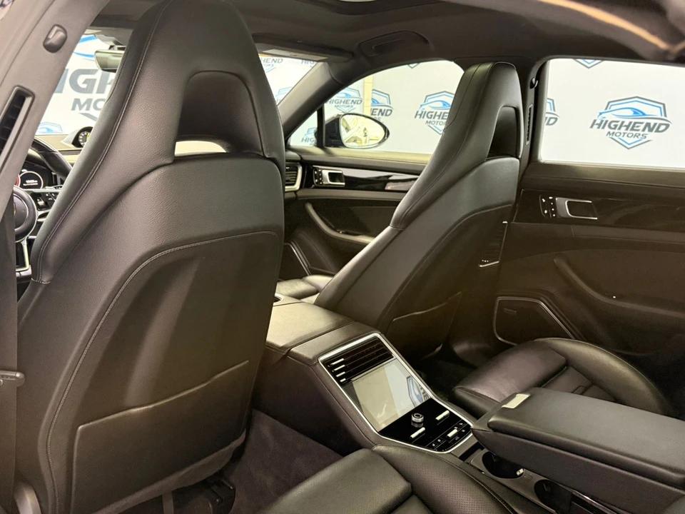 2018 Porsche 971 Panamera - Image 18 of 21