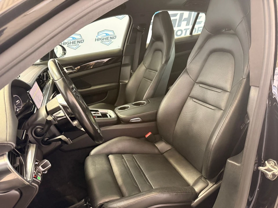 2018 Porsche 971 Panamera - Image 16 of 21