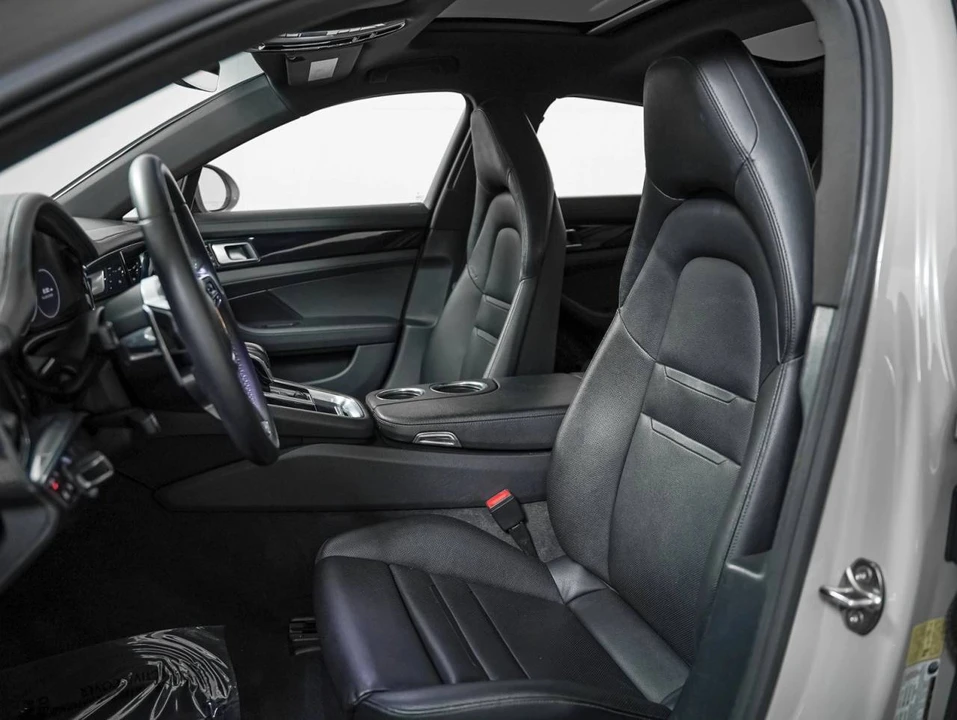 2018 Porsche 971 Panamera Turbo - Image 5 of 5