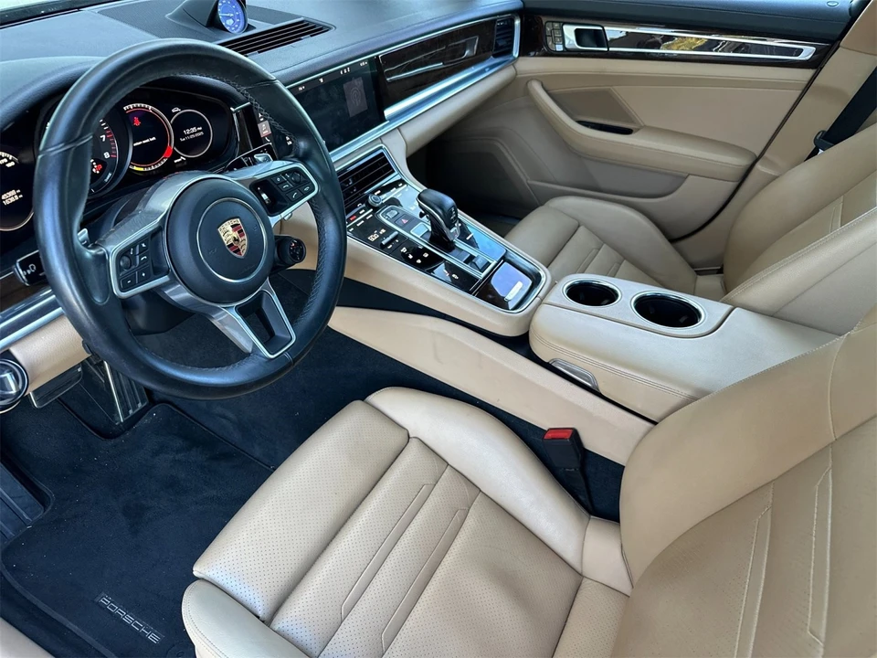 2018 Porsche 971 Panamera - Image 10 of 12