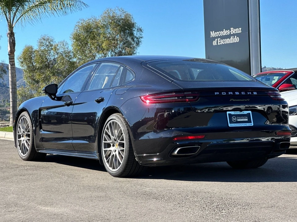 2018 Porsche 971 Panamera - Image 5 of 12