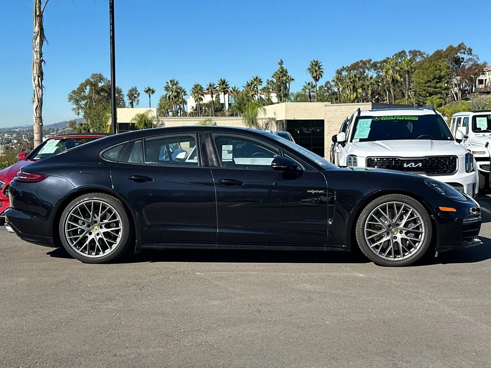 2018 Porsche 971 Panamera - Image 2 of 12