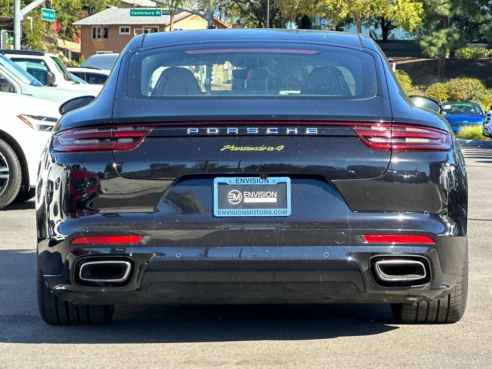 2018 Porsche 971 Panamera - Image 4 of 12