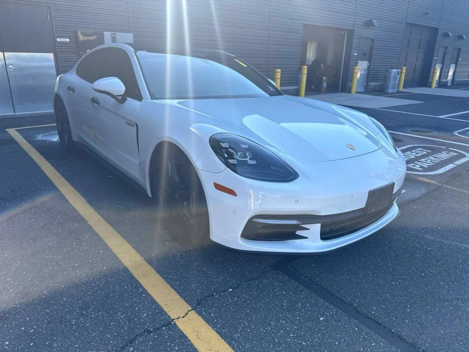 2018 Porsche 971 Panamera S - Image 3 of 5