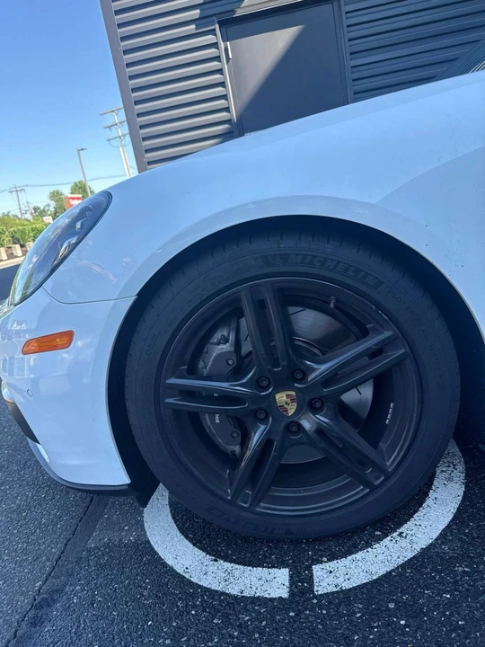 2018 Porsche 971 Panamera S - Image 4 of 5