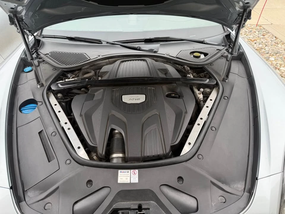 2018 Porsche 971 Panamera - Image 11 of 11