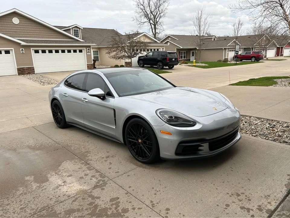 2018 Porsche 971 Panamera - Image 5 of 11