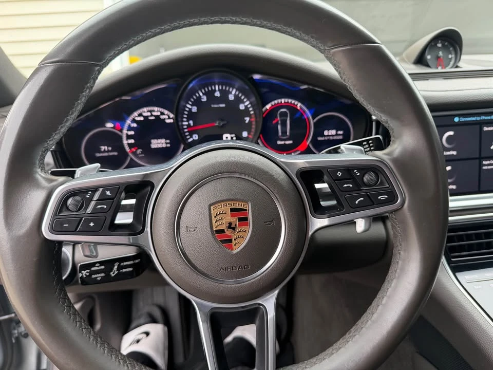 2018 Porsche 971 Panamera - Image 10 of 11
