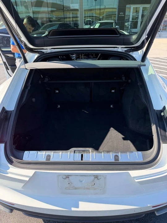 2018 Porsche 971 Panamera - Image 3 of 3