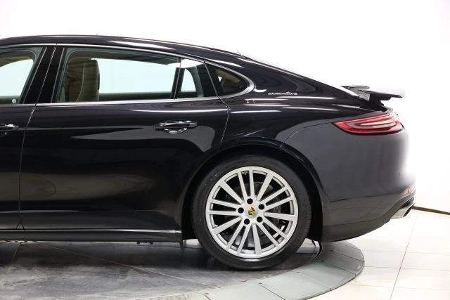 2018 Porsche 971 Panamera - Image 9 of 21