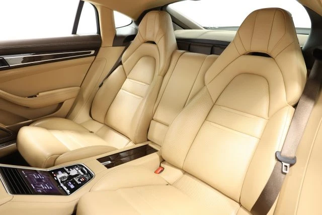 2018 Porsche 971 Panamera - Image 3 of 21