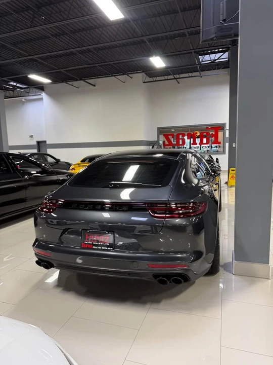 2018 Porsche 971 Panamera S - Image 2 of 5