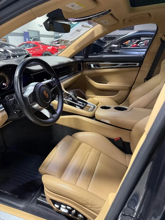 2018 Porsche 971 Panamera S - Image 4 of 5