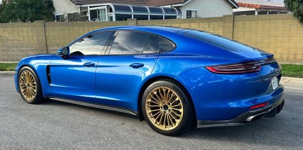 2018 Porsche 971 Panamera - Image 12 of 18