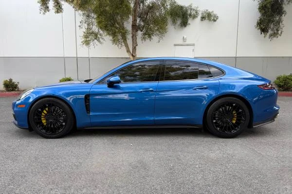 2018 Porsche 971 Panamera - Image 17 of 21