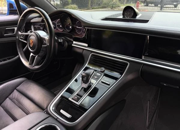 2018 Porsche 971 Panamera - Image 14 of 21
