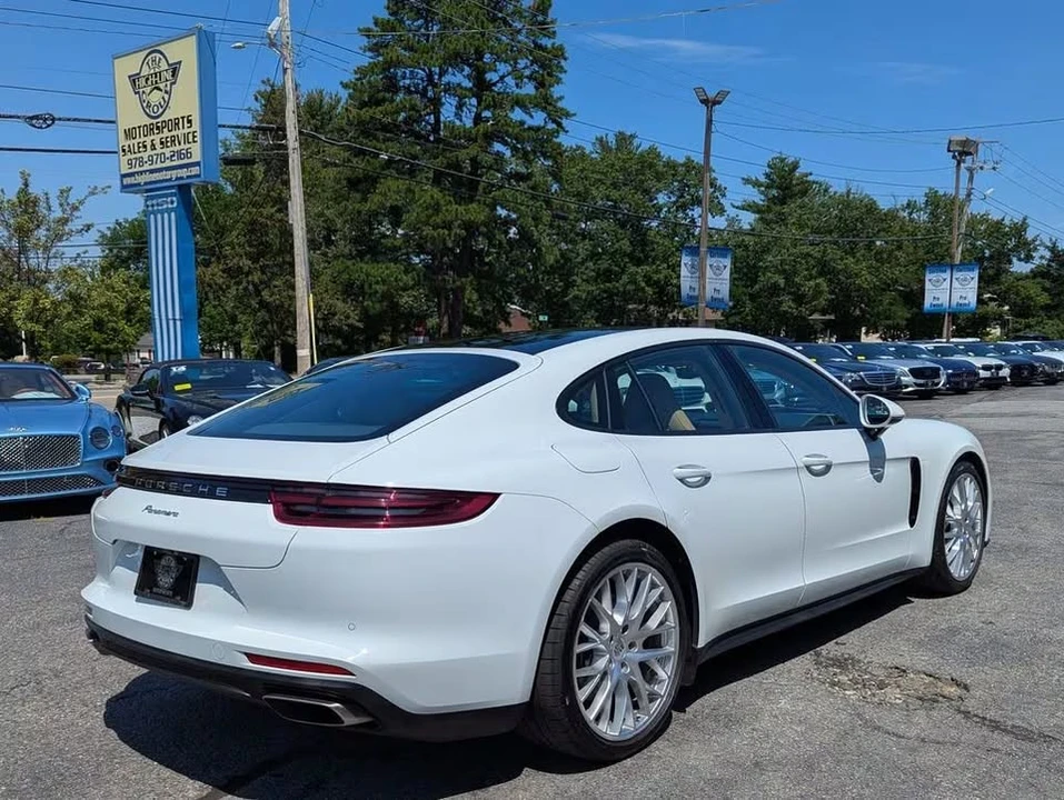 2018 Porsche 971 Panamera - Image 3 of 15