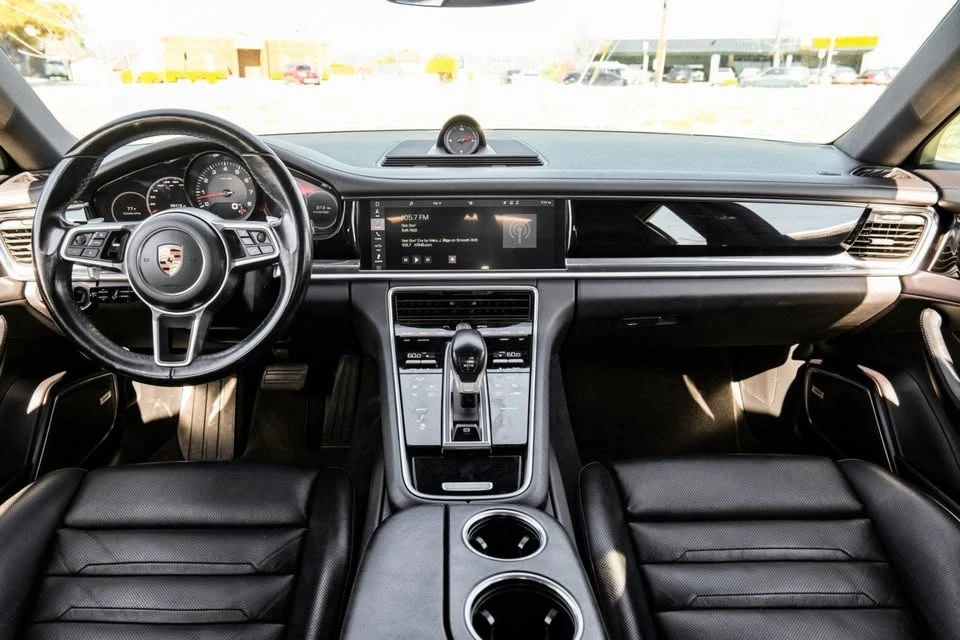 2018 Porsche 971 Panamera - Image 10 of 20