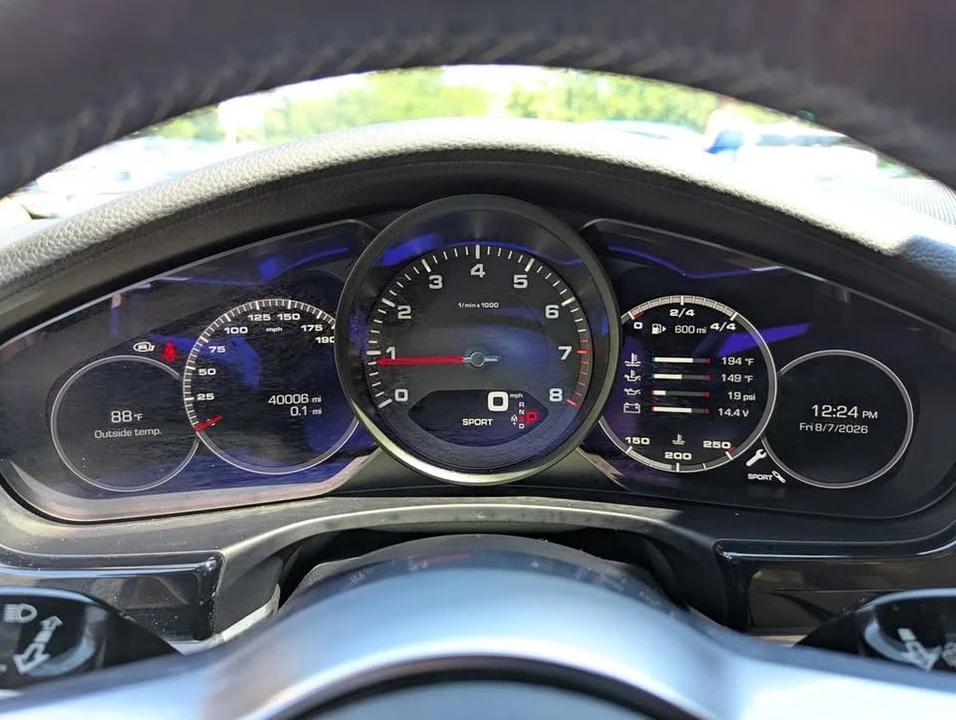 2018 Porsche 971 Panamera - Image 6 of 15