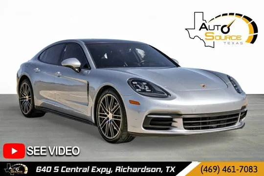 2018 Porsche Panamera 4