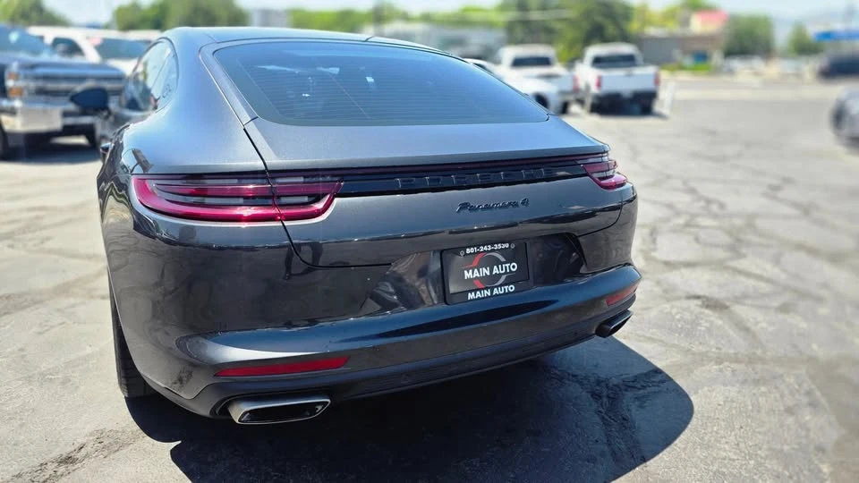 2018 Porsche 971 Panamera - Image 5 of 16