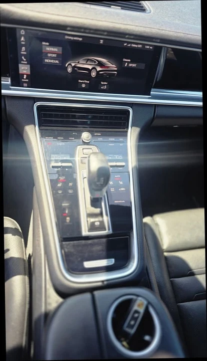 2018 Porsche 971 Panamera - Image 13 of 16