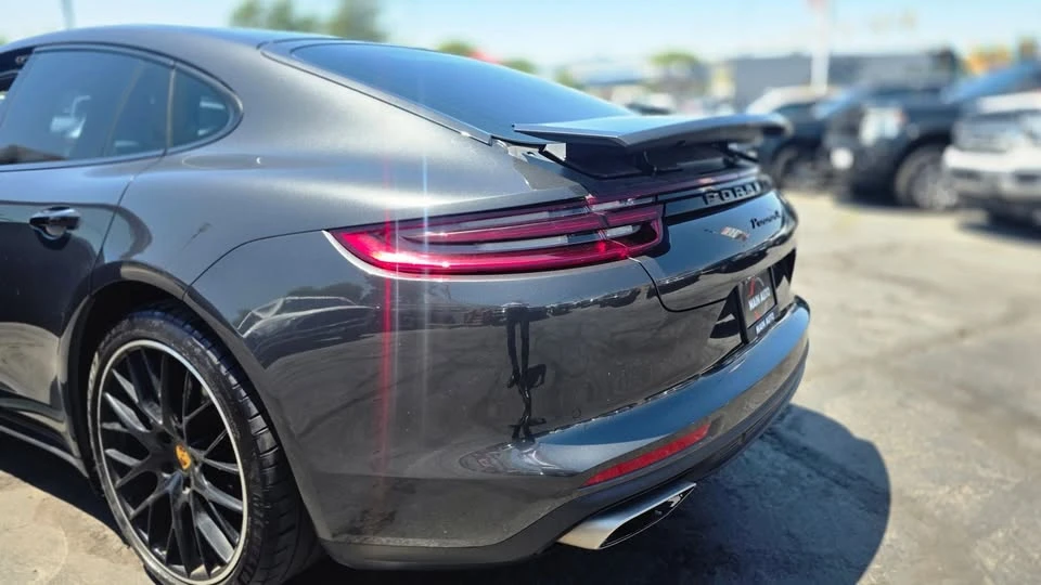 2018 Porsche 971 Panamera - Image 16 of 16