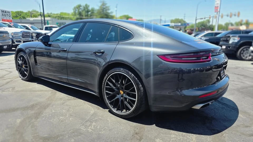 2018 Porsche 971 Panamera - Image 3 of 13