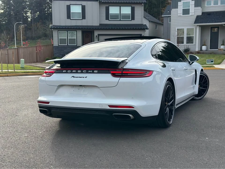 2018 Porsche 971 Panamera - Image 6 of 19