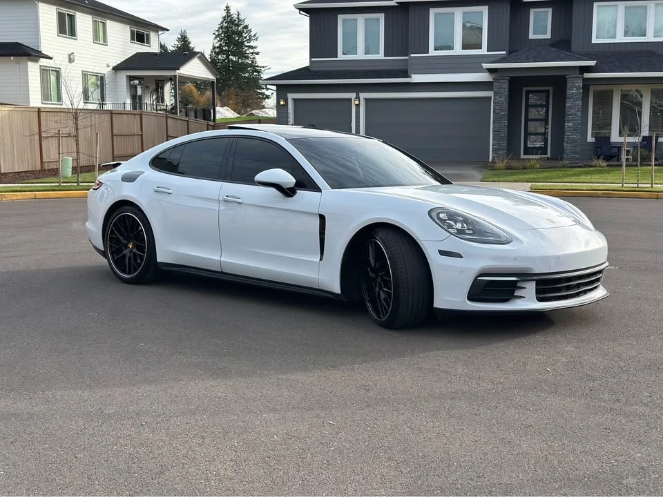 2018 Porsche 971 Panamera - Image 8 of 19