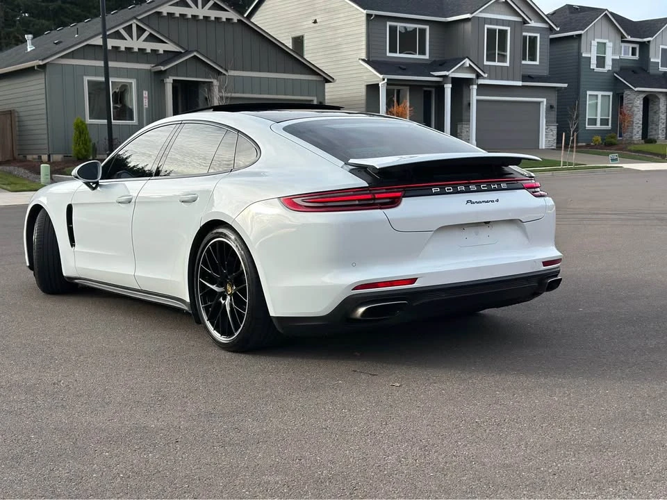 2018 Porsche 971 Panamera - Image 5 of 19