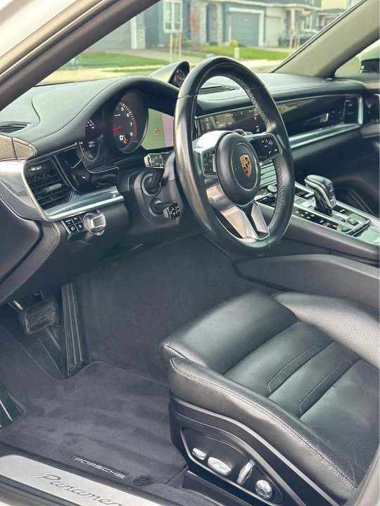 2018 Porsche 971 Panamera - Image 11 of 19