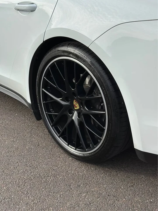 2018 Porsche 971 Panamera - Image 19 of 19