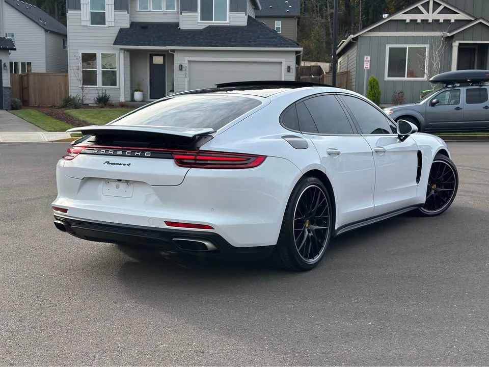 2018 Porsche 971 Panamera - Image 7 of 19