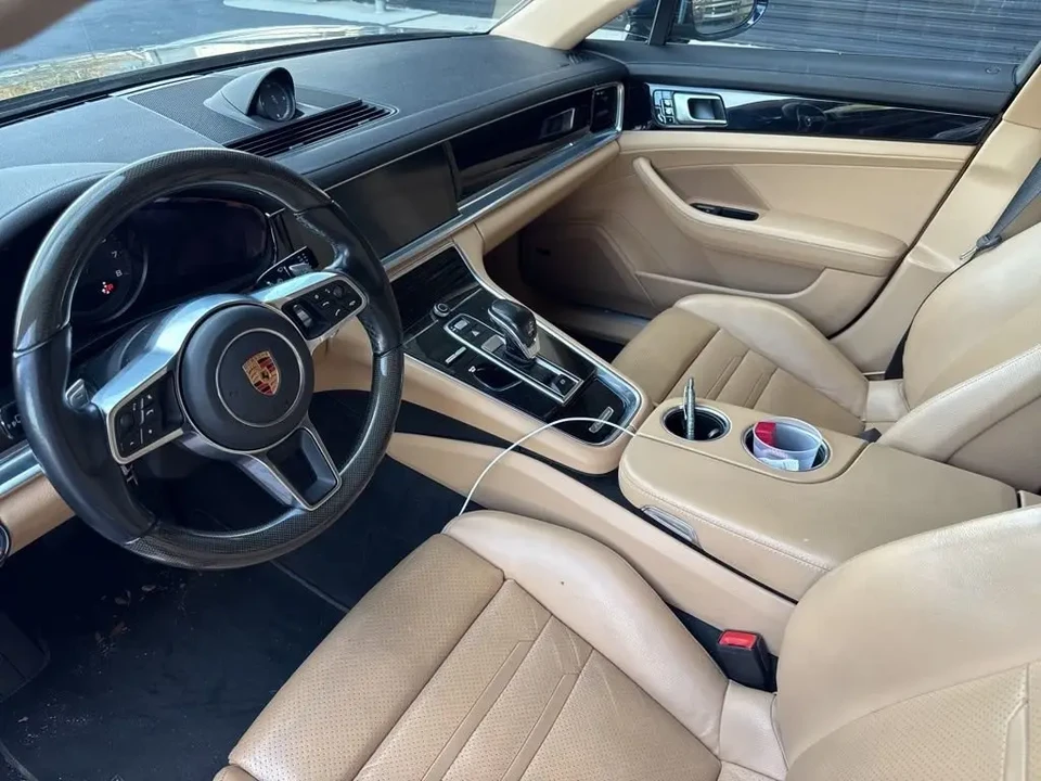 2018 Porsche 971 Panamera - Image 4 of 6