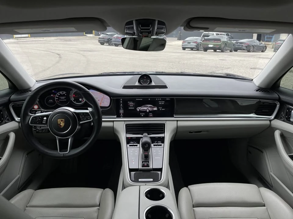2018 Porsche 971 Panamera - Image 9 of 14