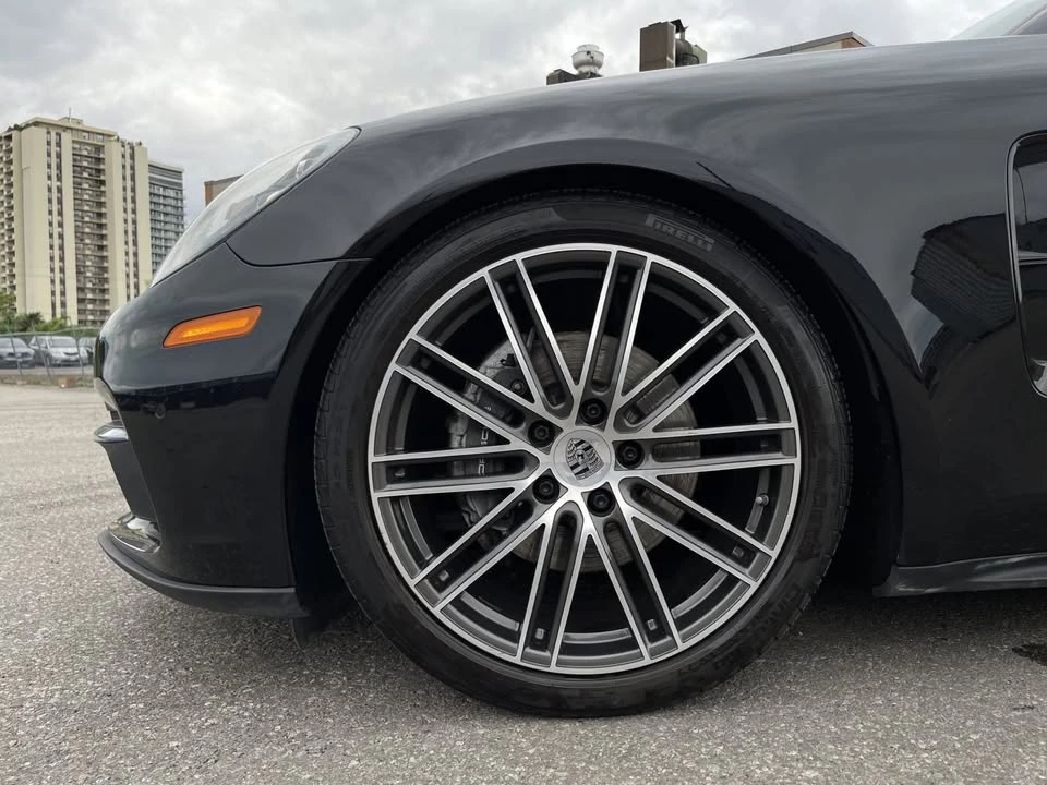 2018 Porsche 971 Panamera - Image 8 of 14