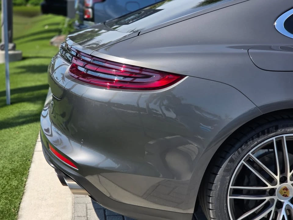 2018 Porsche 971 Panamera 4S - Image 7 of 19