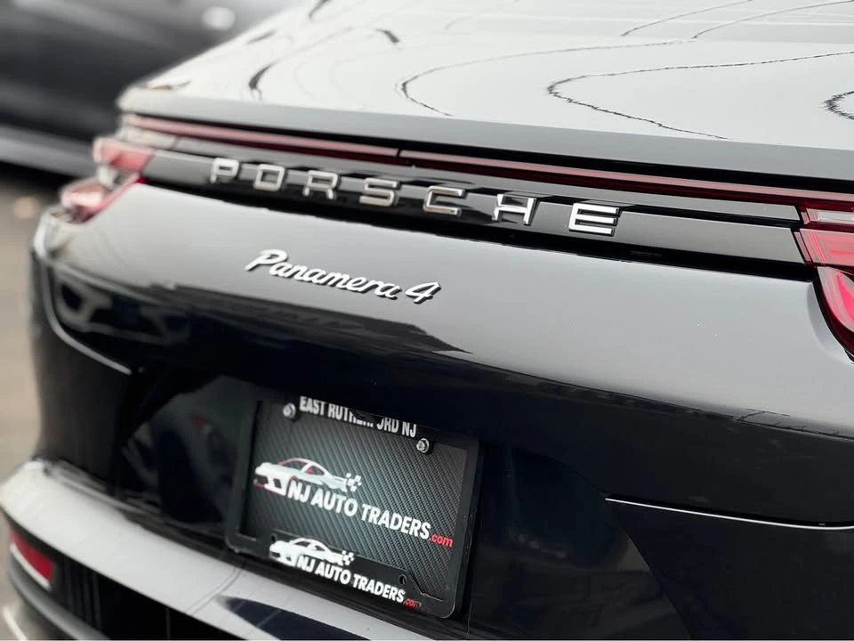 2018 Porsche 971 Panamera - Image 13 of 20