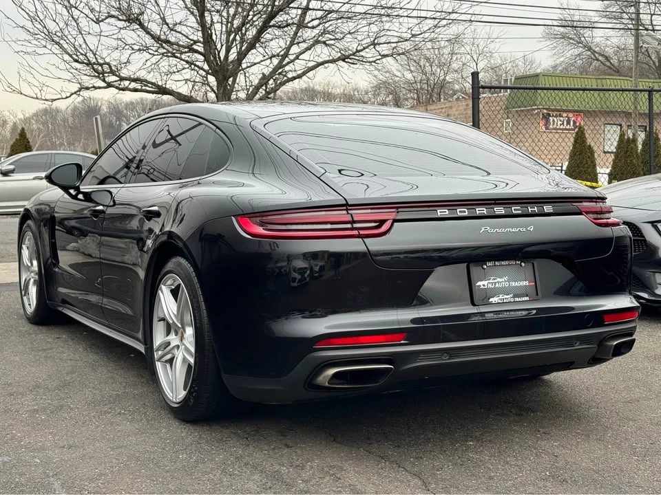 2018 Porsche 971 Panamera - Image 11 of 20