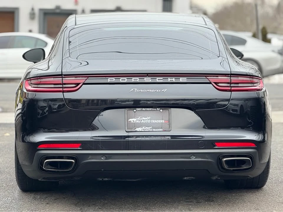 2018 Porsche 971 Panamera - Image 10 of 20