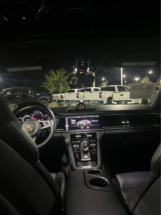 2018 Porsche 971 Panamera - Image 4 of 6